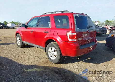 2011 Ford Escape Xlt from USA, damaged, VIN 1FMCU0D72BKB83381